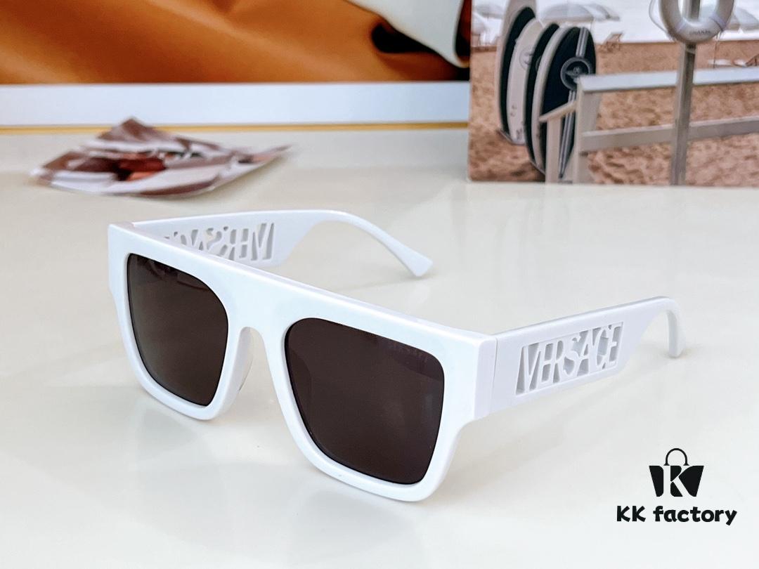 105 Versac*VE4430U SIZE: 53-20-140