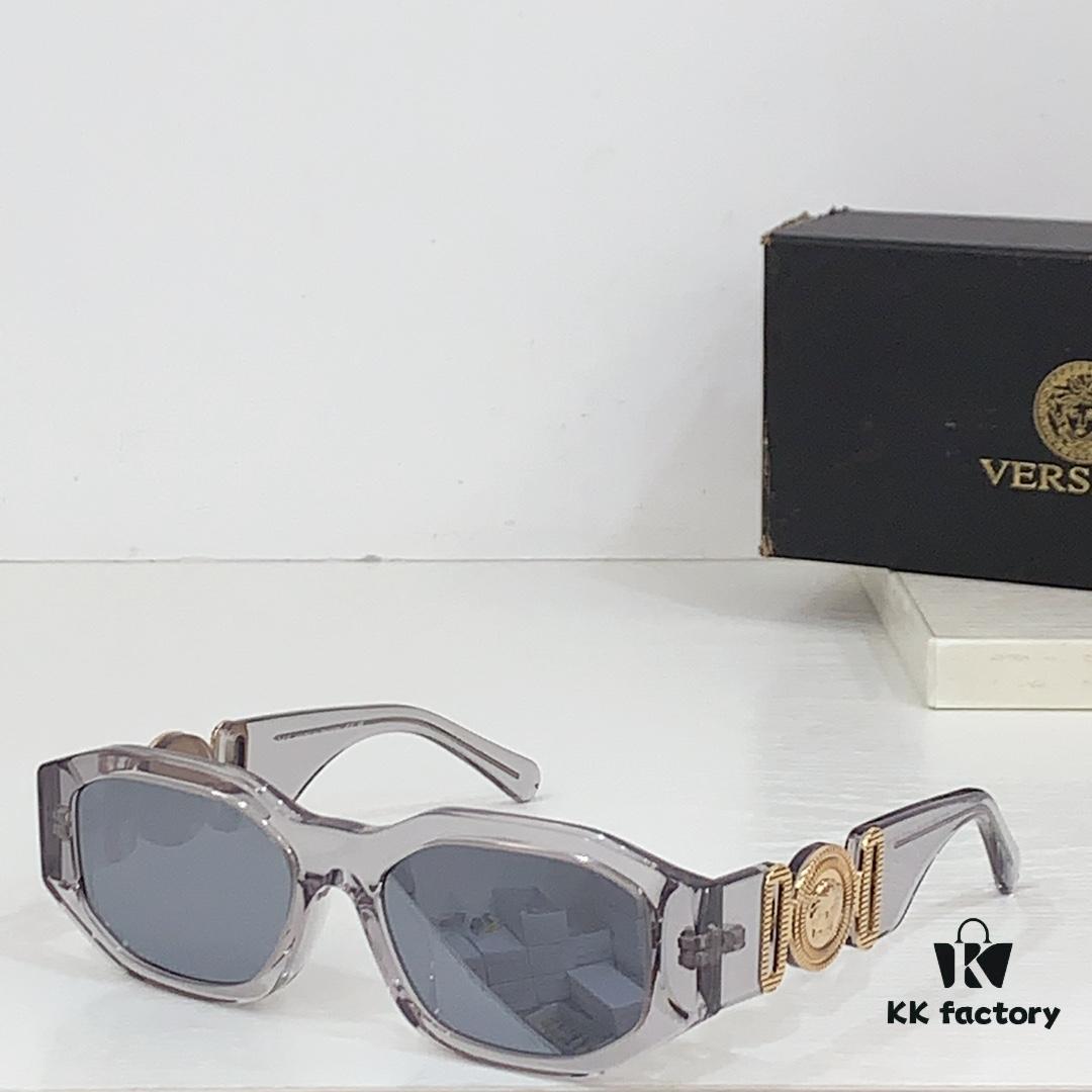 140 Versace MODEL: VE4361 Trendy Instagram-Famous Sunglasses, Iconic Temple Design, Unisex Style SIZE: 53-15-140