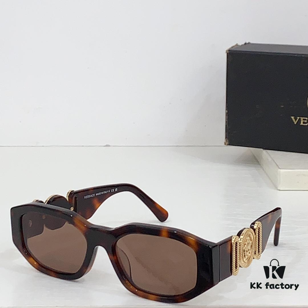 140 Versace MODEL: VE4361 Unisex Sunglasses with Iconic Temple Design