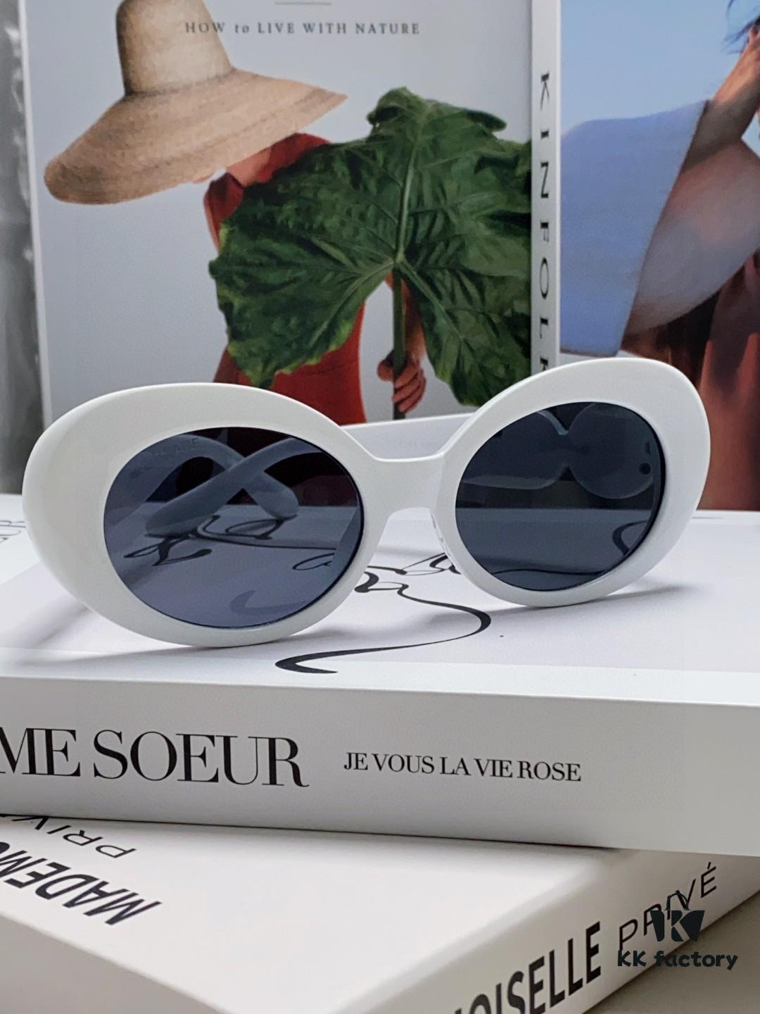 VERSACE Versace 2024 Latest Model C Style European and American High-End Unisex Round Frame Retro Casual Sunglasses, Celebrity-Inspired Carved Sun Protection Shades