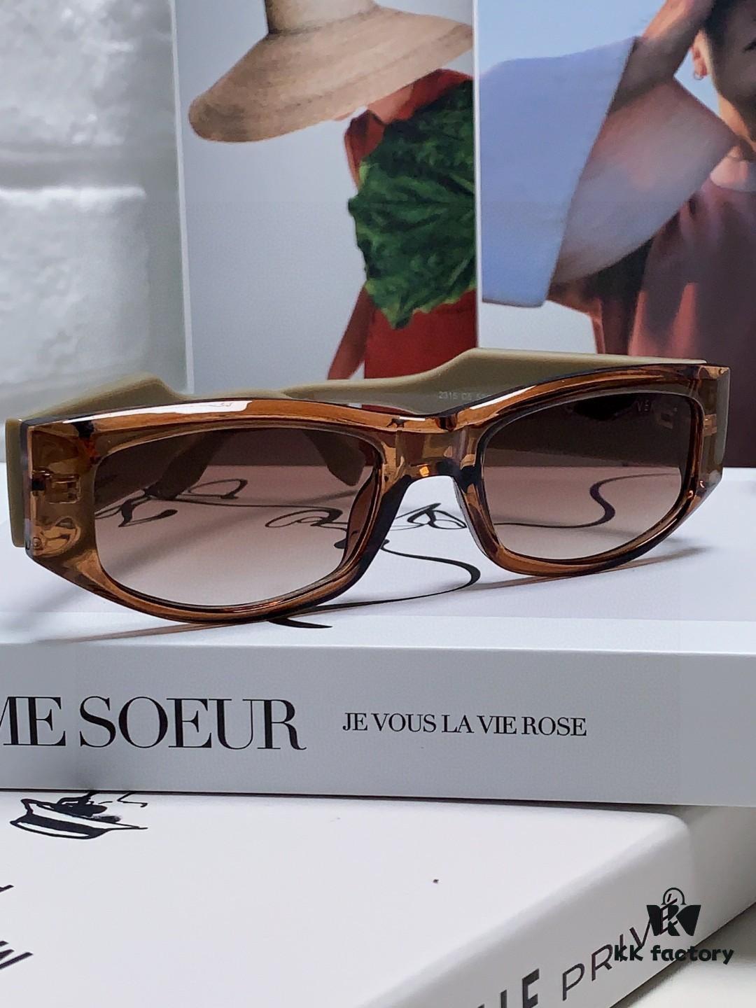 Versace 2014 New Small Frame Sunglasses for Women, Stylish Lettered Sunglasses, Square Frame Unisex Retro Sunglasses for Men and Women