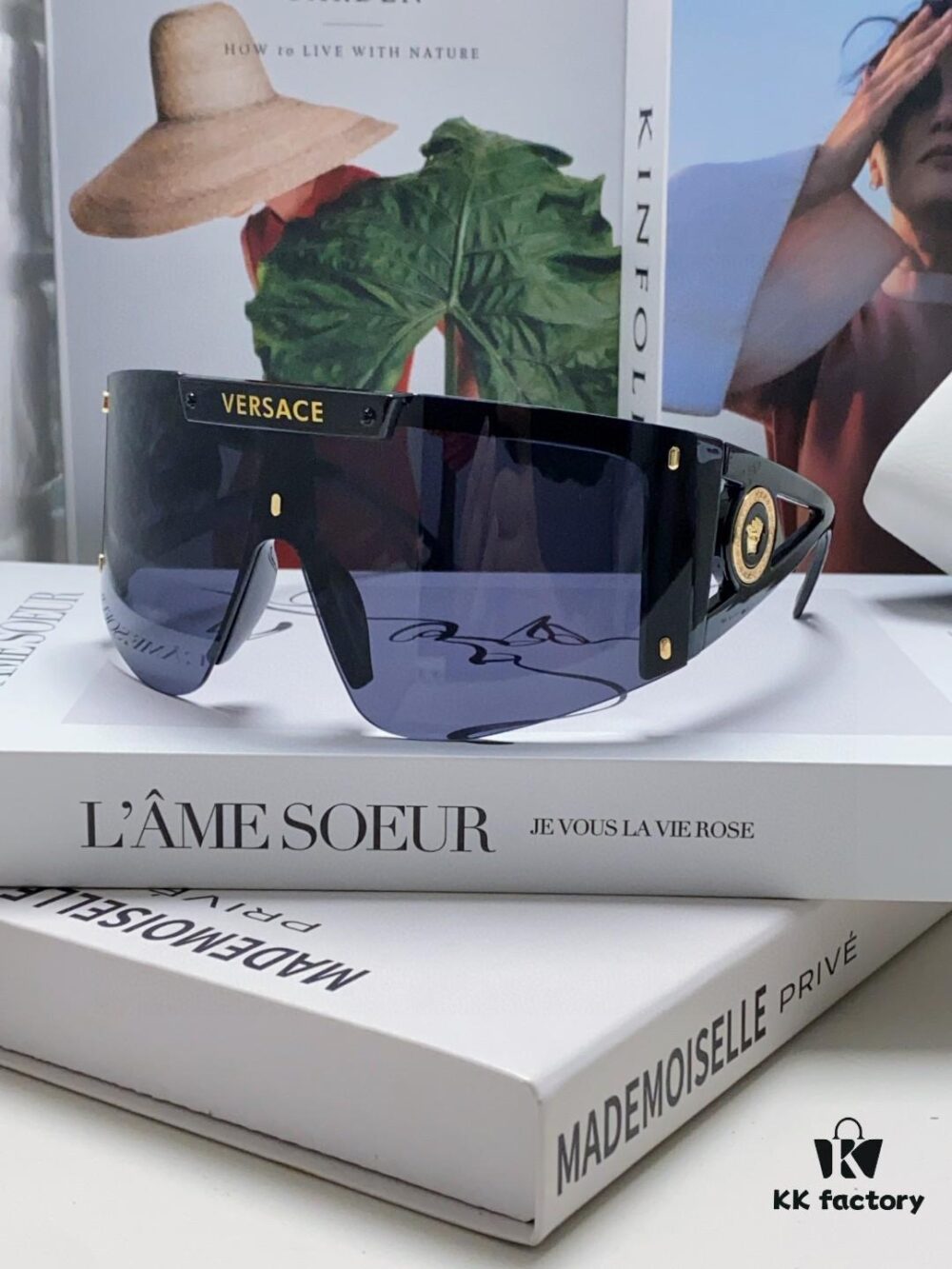 Versaxe Versace 2024 New Arrival European and American Style One-Piece Sunglasses, Fashionable Oversized Hollow-Out Sunglasses for Men and Women