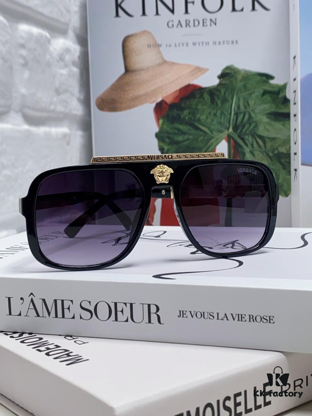 VERSACE Vintage-Style Sunglasses with Metal Decoration, Retro Unisex Sun Glasses Featuring Medusa Logo for Street Photography