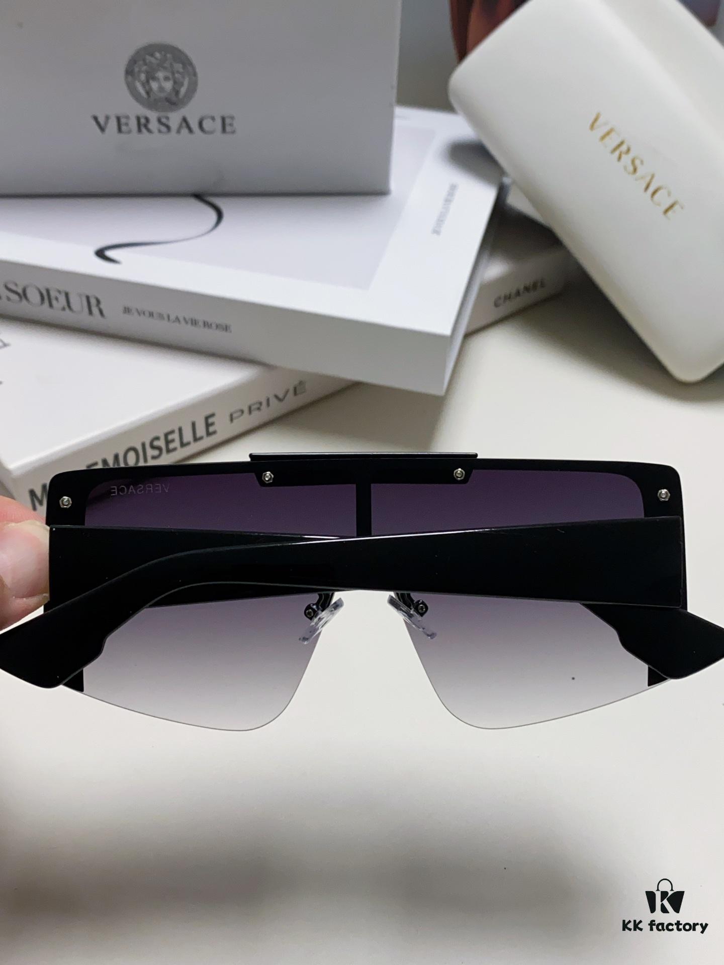 VERSACE Versace Runway Collection Selection - Vibrant and Bold Colors