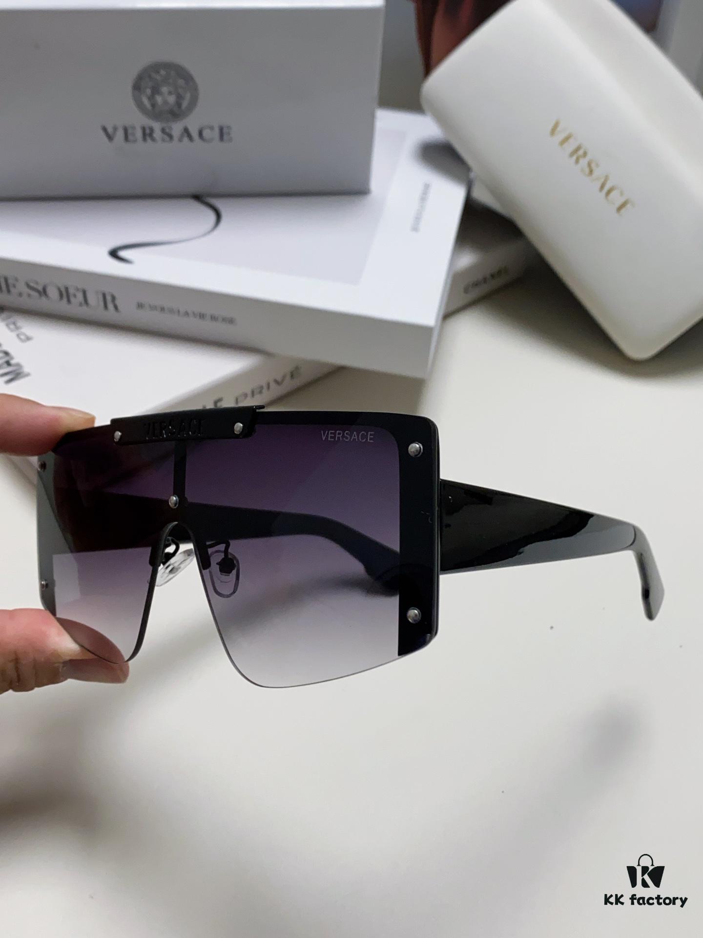 VERSACE Versace Runway Collection Selection - Vibrant and Bold Colors