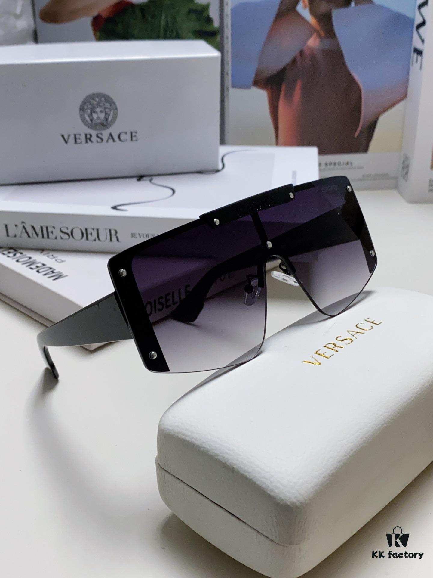 VERSACE Versace Runway Collection Selection - Vibrant and Bold Colors