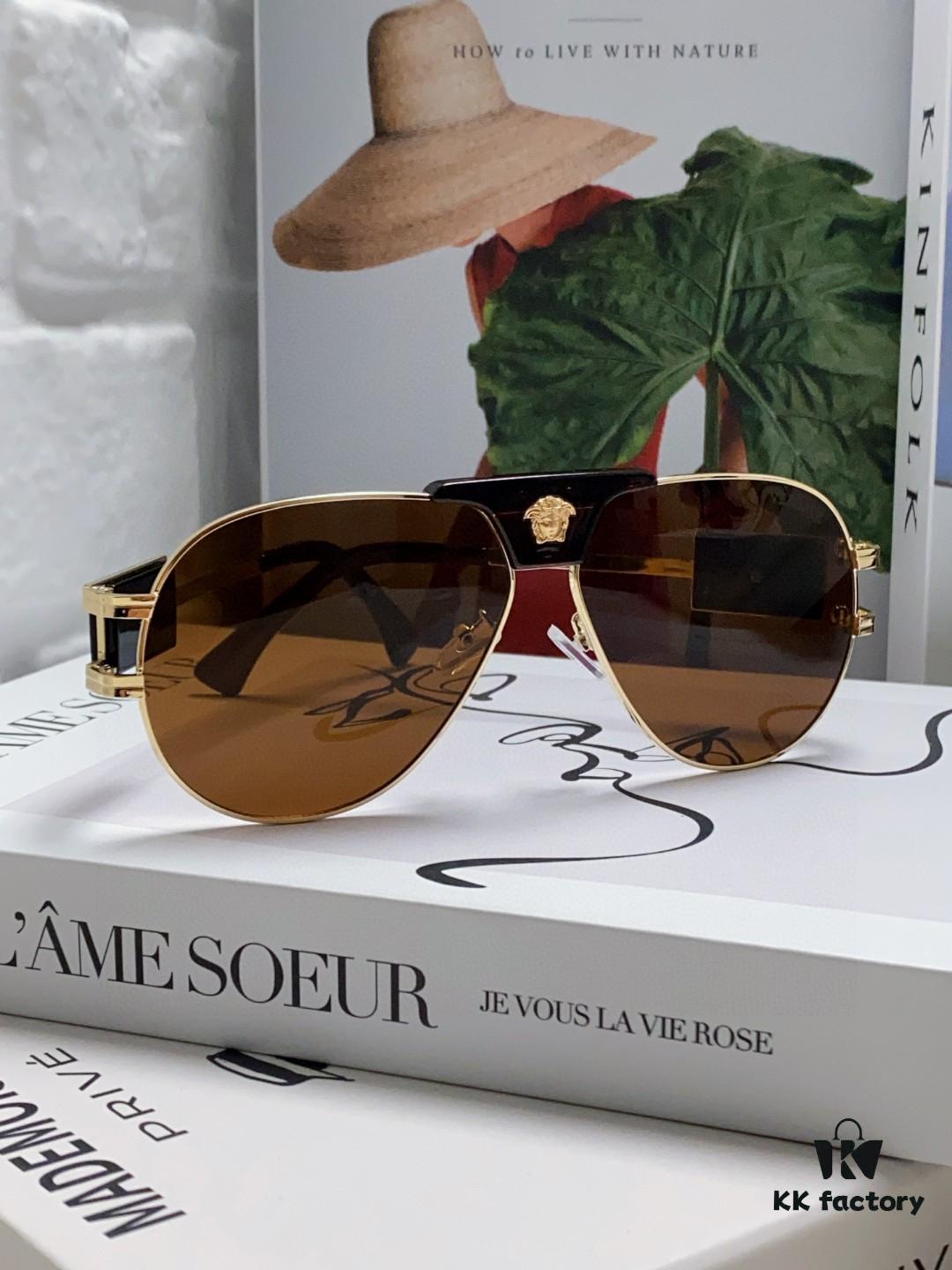 VERSACE Versace Fashion Sunglasses in European and American Style, Unisex Polarized Sunglasses, Men's Sun Protection Glasses, Ideal Eyewear for Facial Contour Enhancement