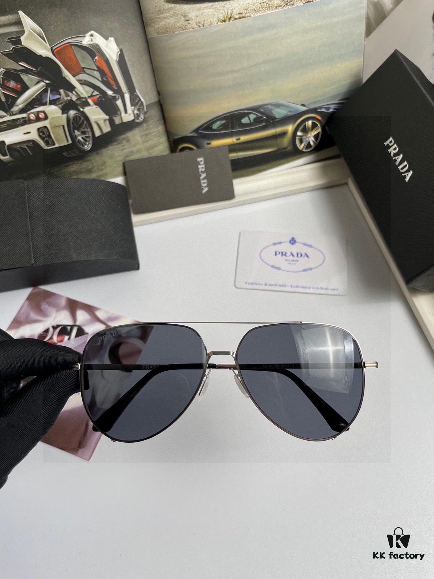 New Arrival 💥 Brand: Prada Prada High-Quality Unisex Original Order Sunglasses 🕶️