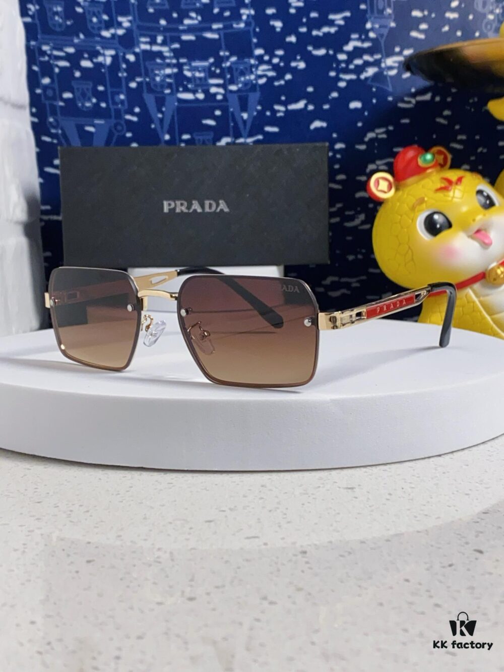 Prada 2025 New Arrival European and American Unisex Stylish Sunglasses UV Protection Fashionable Sport Shades Avant-Garde Trendy Unisex Eyewear