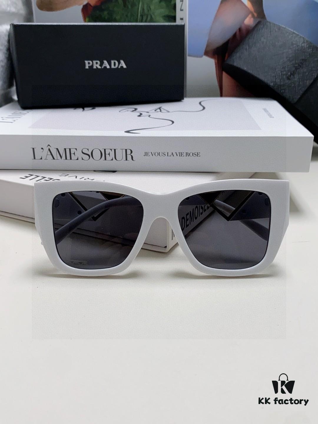 Prada 2025 European and American High-End Women's Square Frame Slimming Versatile Sunglasses, Influencer Street Style Sun Protection Eyewear