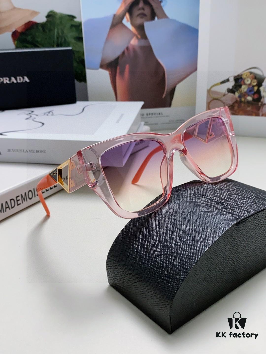 Prada 2025 European and American High-End Women's Square Frame Slimming Versatile Sunglasses, Popular Street Snap UV Protection Shades