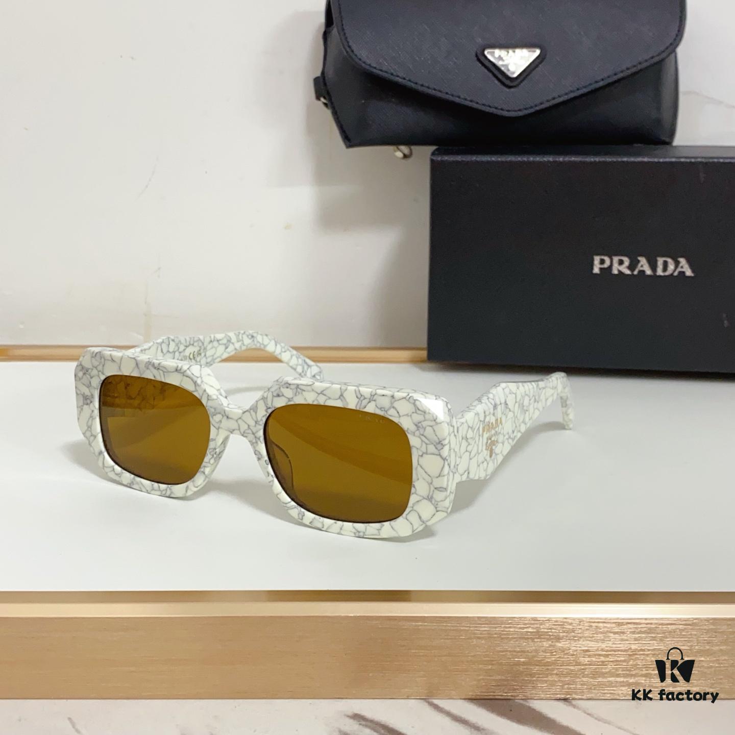 135 Prada SPR1790 Sunglasses