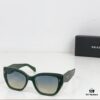140 PRADA MOD: SPR32S Size: 53 20-145 Sunglasses