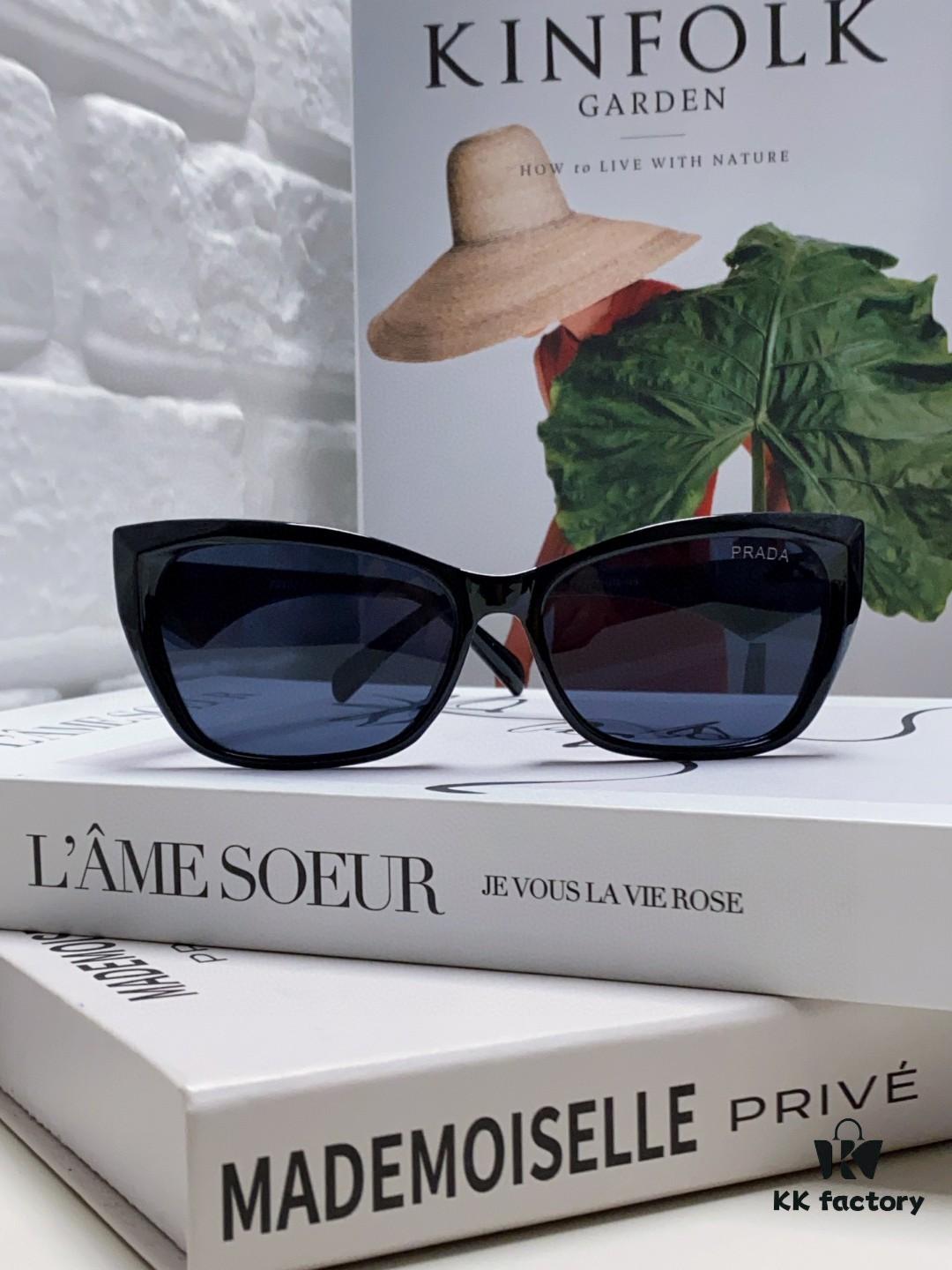 PRADA 2025 New Arrival Sunglasses for Men, Avant-Garde Trendy Rectangular Streetwear Shades