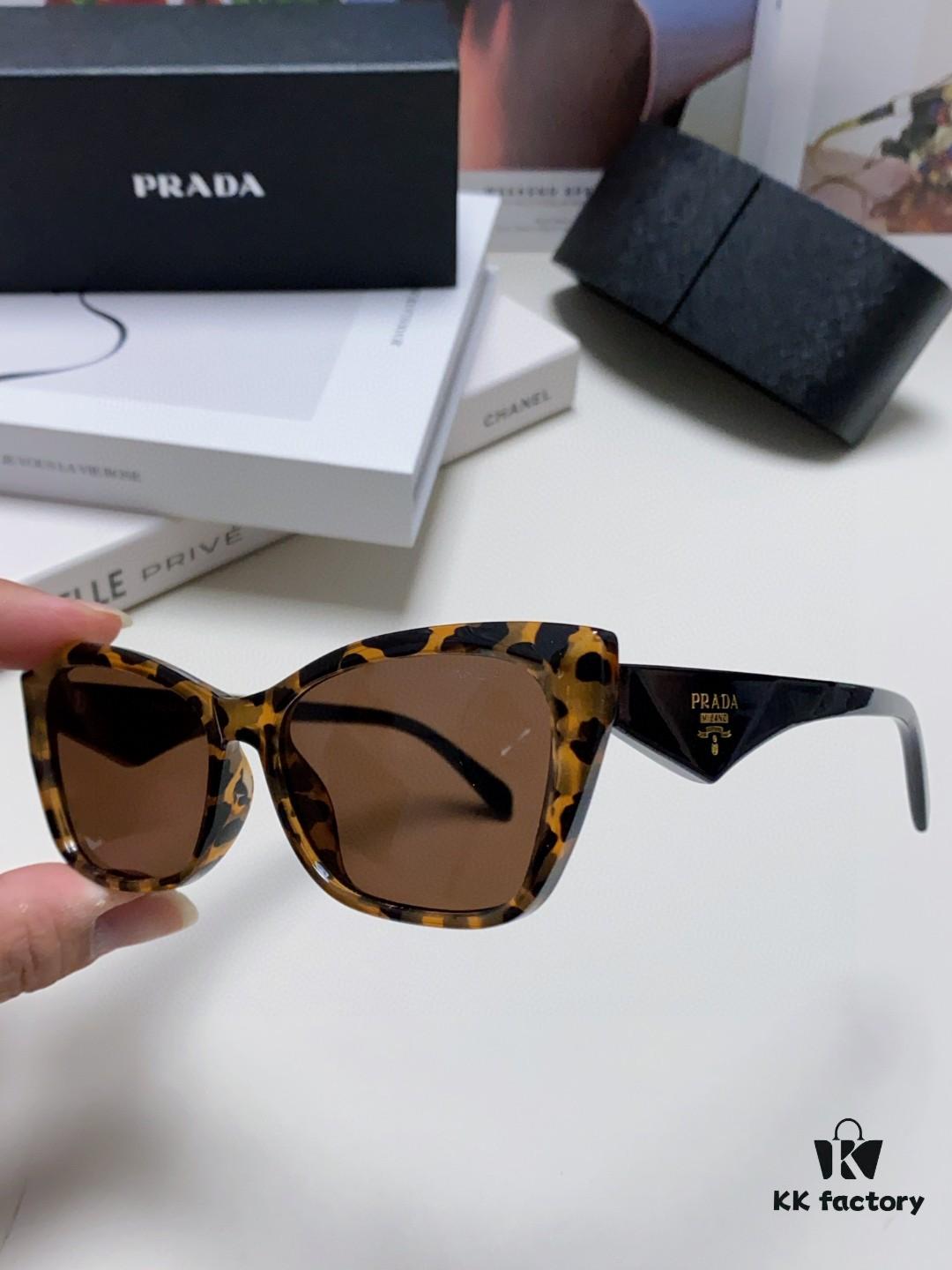 PRADA 2025 New Arrival Avant-Garde Men's Rectangular Sunglasses