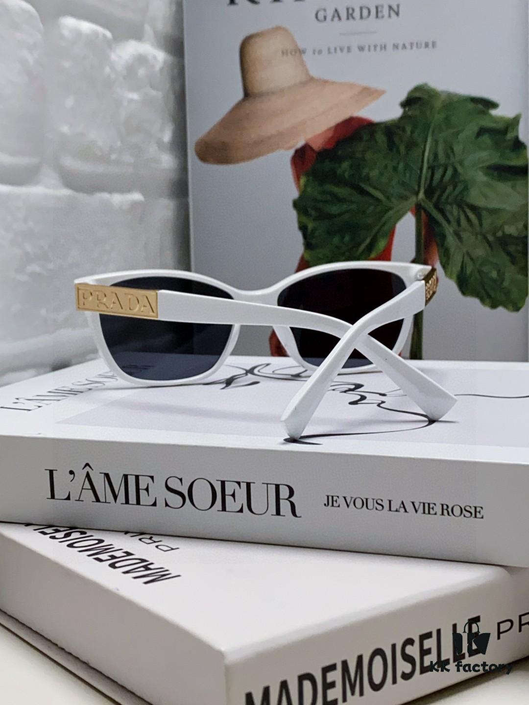 Prada 2025 New Arrival Men's Retro Fashion Oversized Sunglasses Unisex UV Protection Driving Glasses