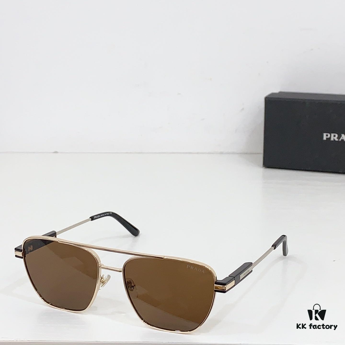 110 PRADA MOD: PRA78-S Size: 58-17-145 Sunglasses