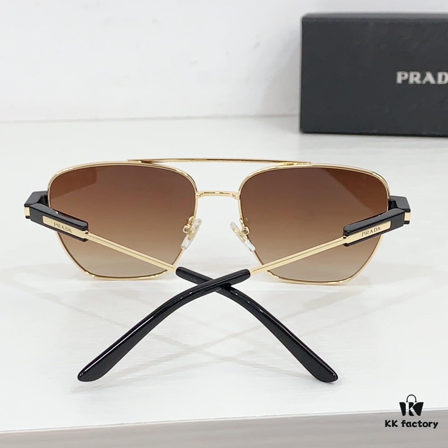 110 PRADA MOD: PRA78-S Size: 58-17-145 Sunglasses