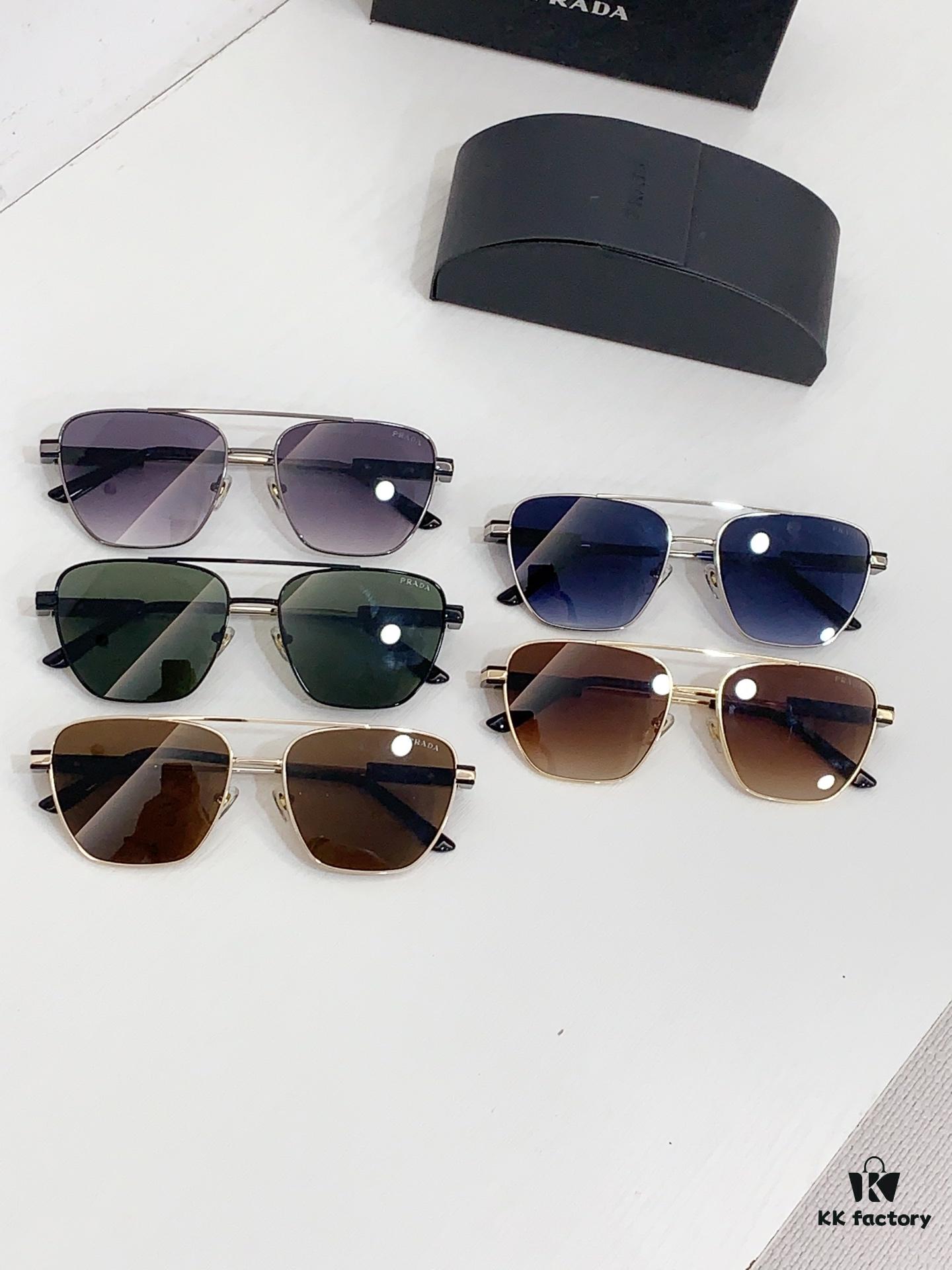 110 PRADA MOD: PRA78-S Size: 58-17-145 Sunglasses