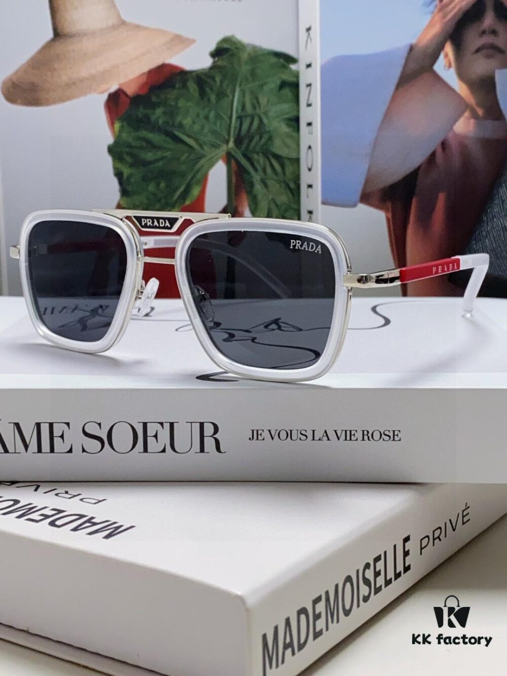 Prada 2025 New Arrival Sunglasses, Fashionable Metal Oversized Unisex Sun Glasses for Men and Women