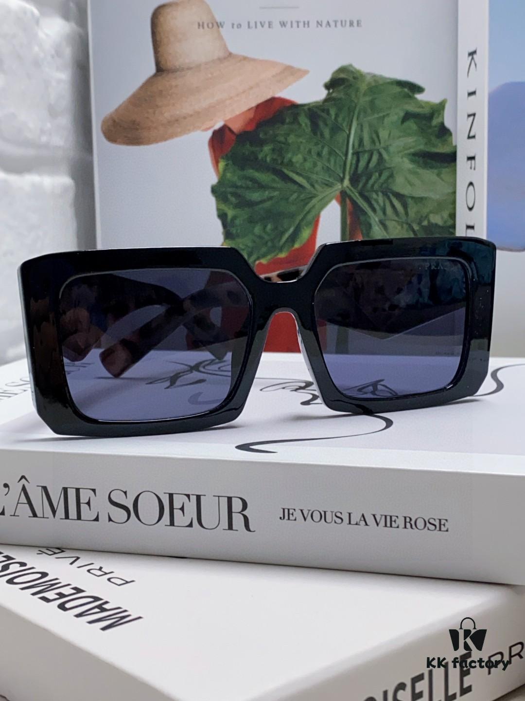 Prada 2025 Fashionable Metal Polygonal Oversized Sunglasses Unisex, Checkered Lens Stylish Sun Glasses for Men and Women