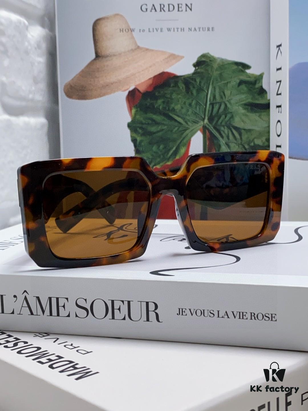 Prada 2025 Fashion Metal Polygonal Oversized Sunglasses Unisex, Checkered Lens Sun Glasses