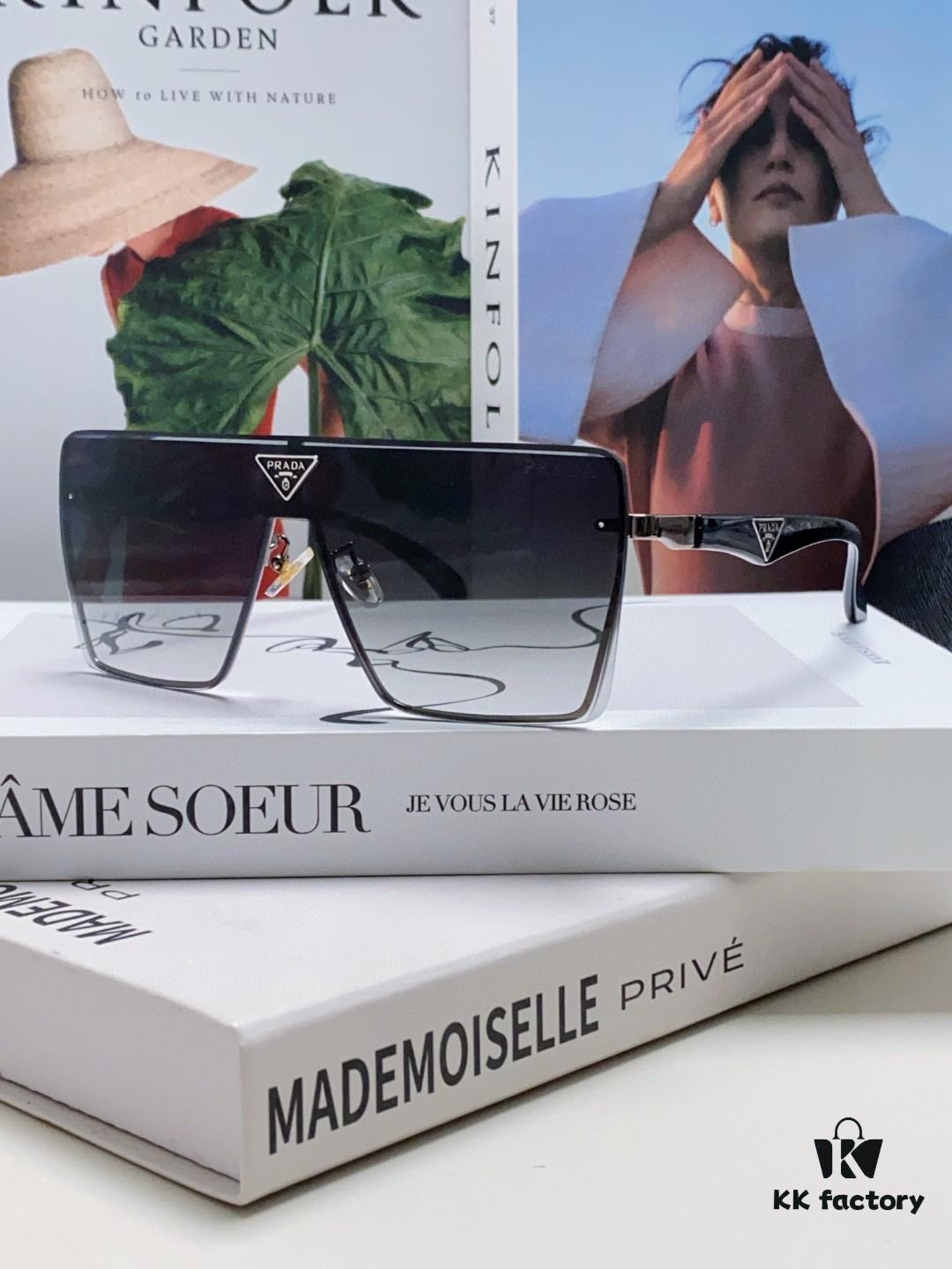 Prada 2025 New Large-Frame Unisex Sunglasses, Fashionable and Trendy Casual Shades, Travel and Driving Sun Glasses