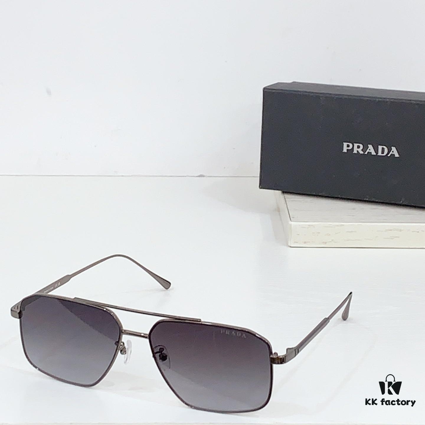 140 PRADA Model: PR166 Size: 60-15-145 Sunglasses
