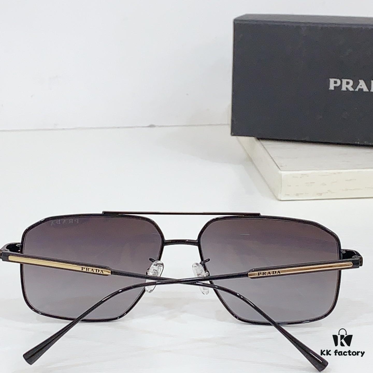 140 PRADA Model: PR166 Size: 60-15-145 Sunglasses