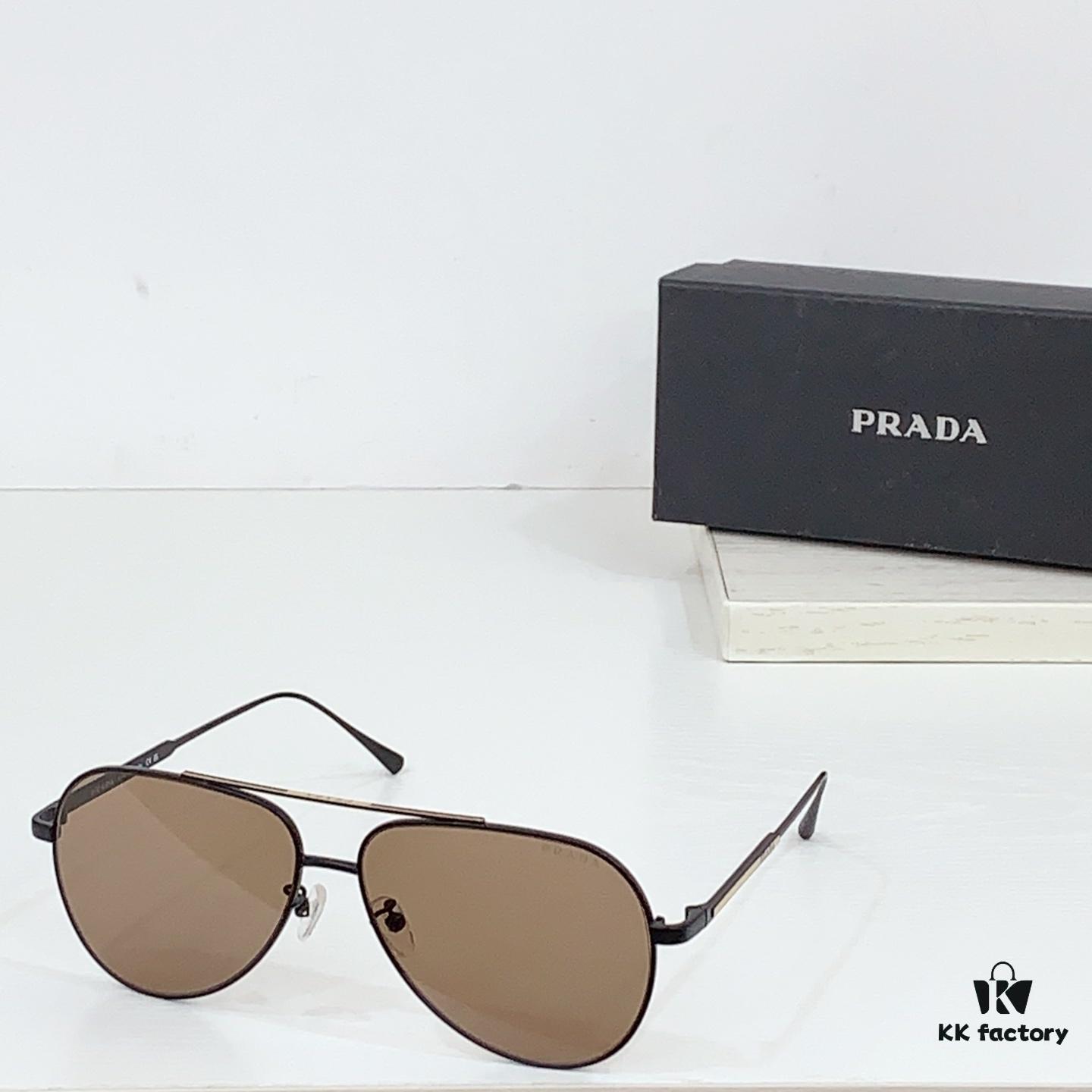 140 PRADA Model PR165 Size 61-14-145 Sunglasses
