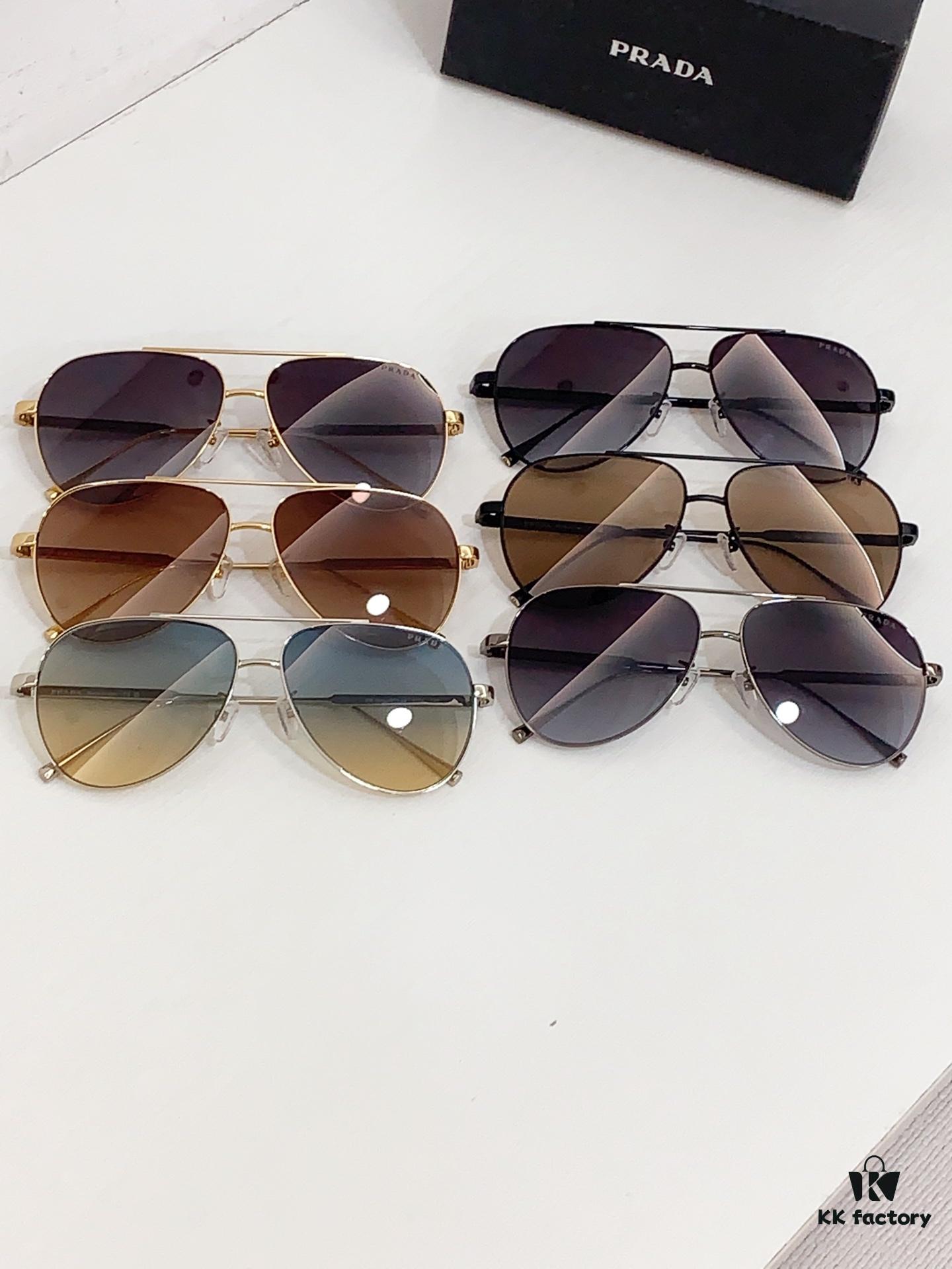 140 PRADA Model PR165 Size 61-14-145 Sunglasses