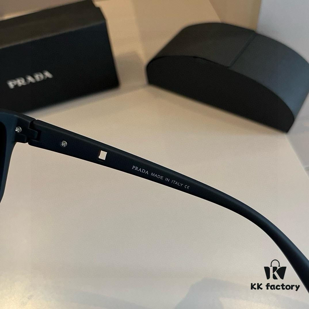 Prada Unisex Trendy Oversized Sunglasses for Street Style, Lightweight Design with Comfortable Nose Bridge