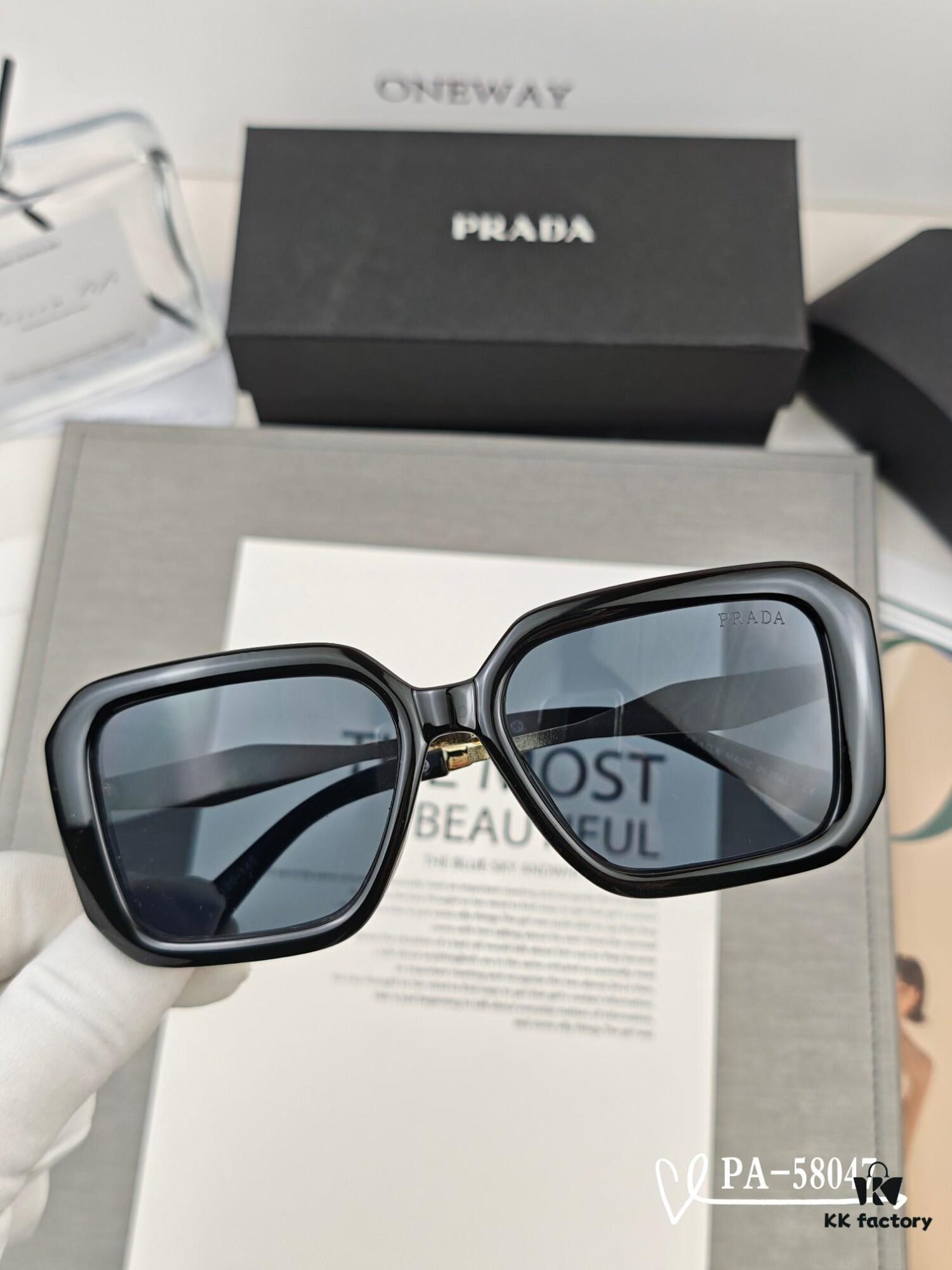 PRADA - New Lightweight Sunglasses with Polaroid Resin Lenses, TR Frame for Comfortable Wear, UV Protection, Fashion Statement for Travel and Driving