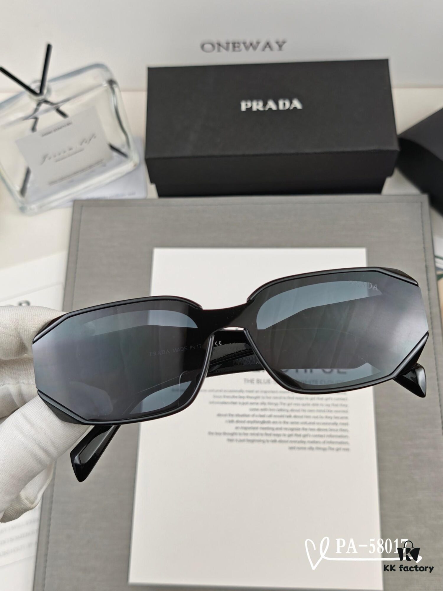 PRADA - New Model Sunglasses with Polaroid Resin Lenses, Lightweight TR Frame for Comfortable Wear