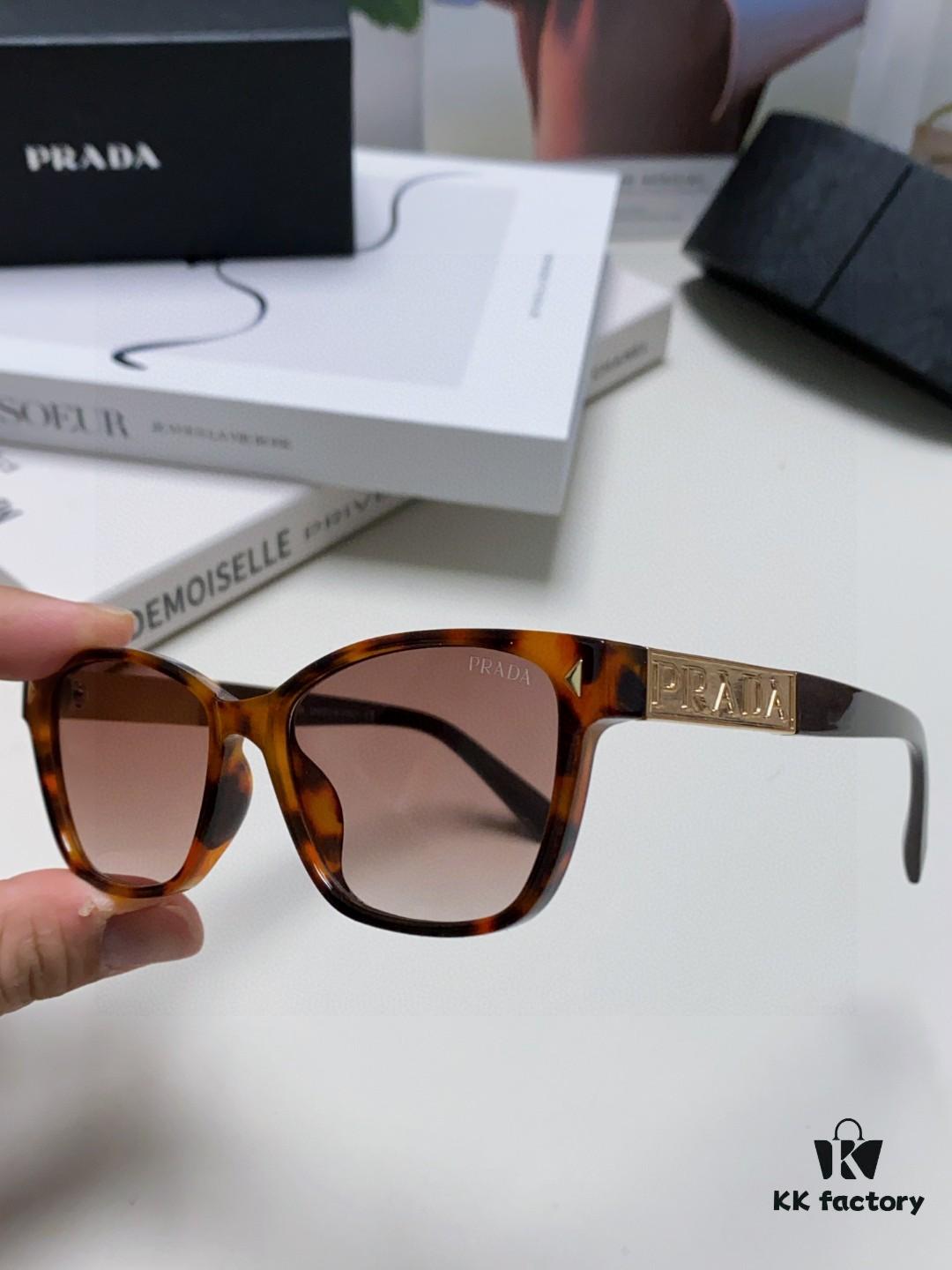 Prada 2025 New Arrival Retro Fashion Oversized Sunglasses Unisex UV Protection Driving Glasses