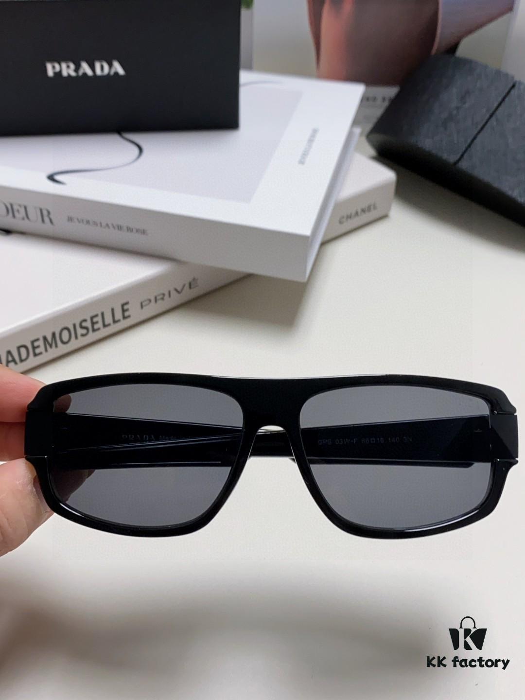 Prada 2024 Men's Square Frame Minimalist Lightweight Sports Sunglasses, European Influencer Style