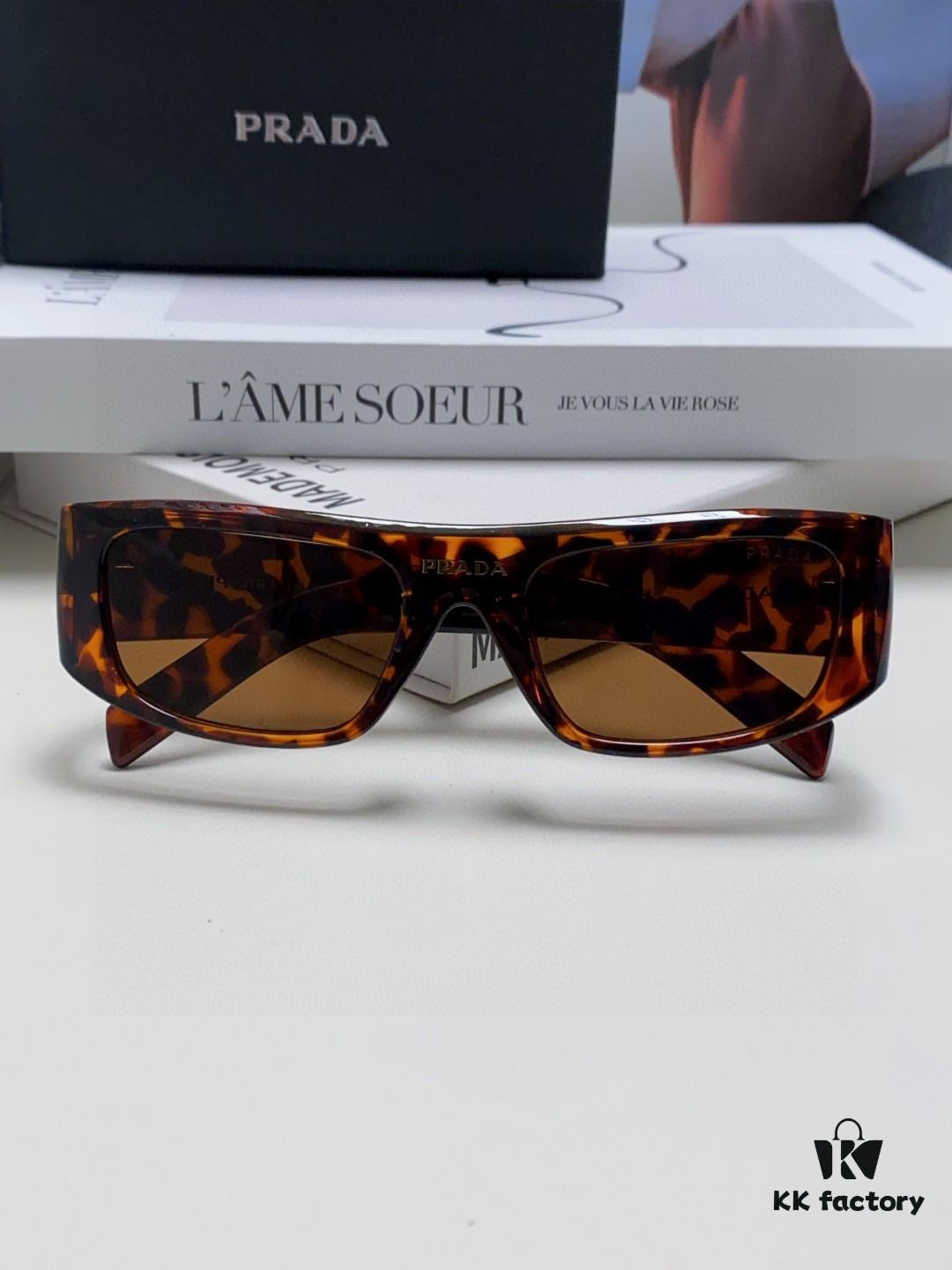 PRADA 2024 New Arrival Retro Rectangular One-Piece Sunglasses, Stylish Unisex UV-Protective Industrial-Fashion Eyewear