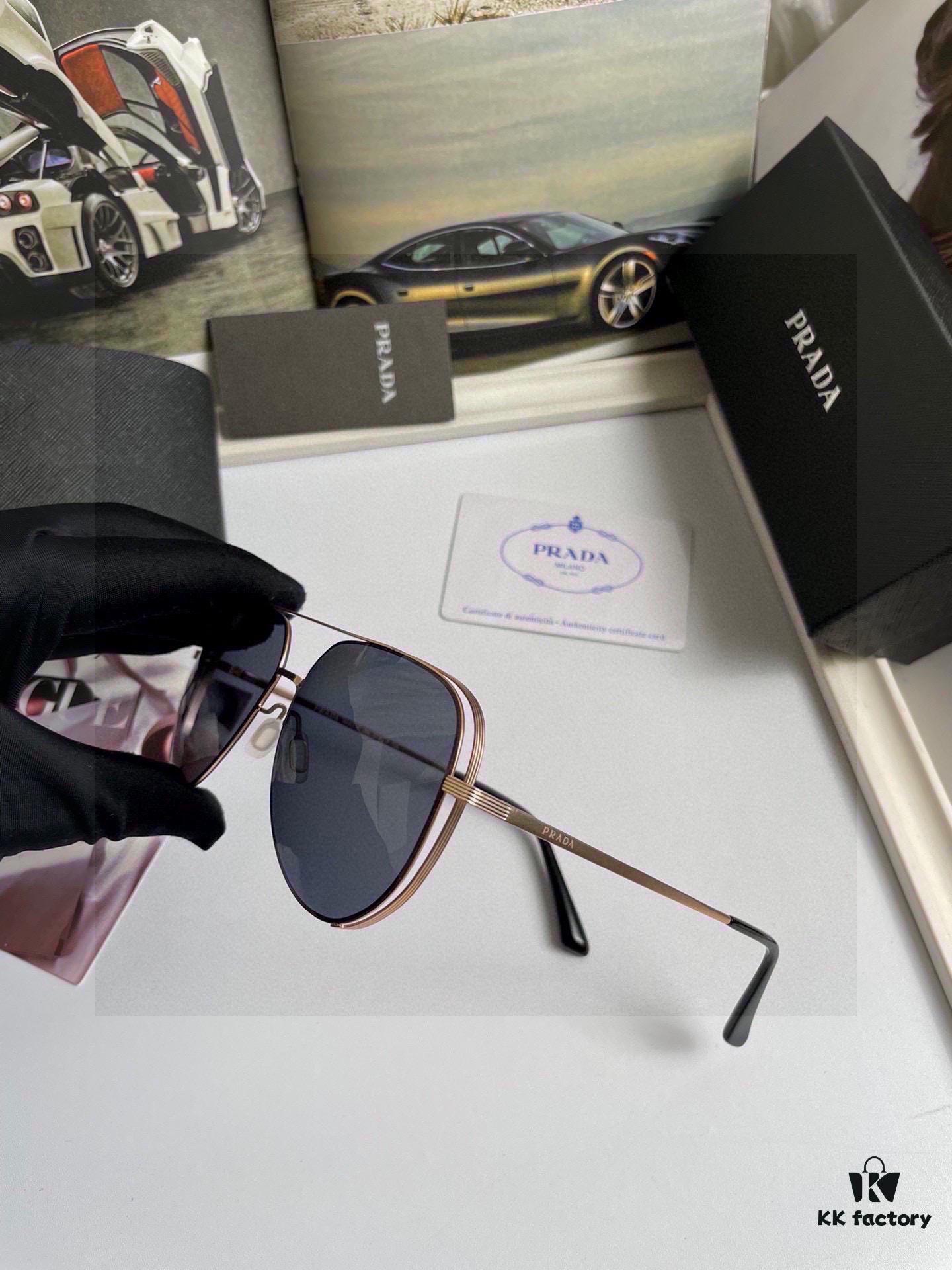 New Arrival 💥 Brand: Prada Prada High-Quality Unisex Original Order Sunglasses 🕶️