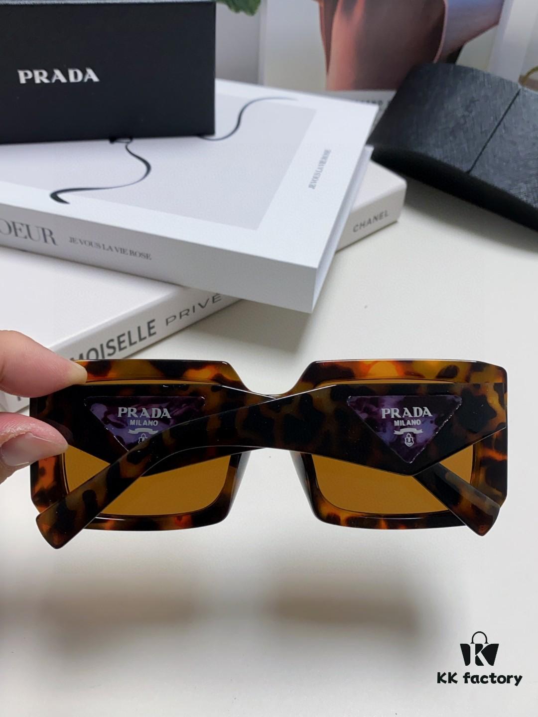 Prada 2024 Fashionable Metal Polygonal Oversized Sunglasses for Men and Women with Checkered Lenses