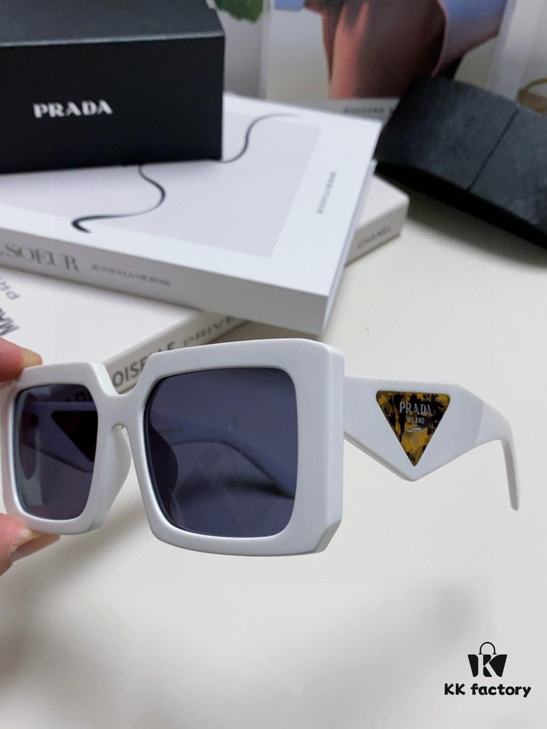 Prada 2024 Fashionable Metal Polygonal Oversized Sunglasses Unisex, Checkered Lens Sunglasses for Men and Women