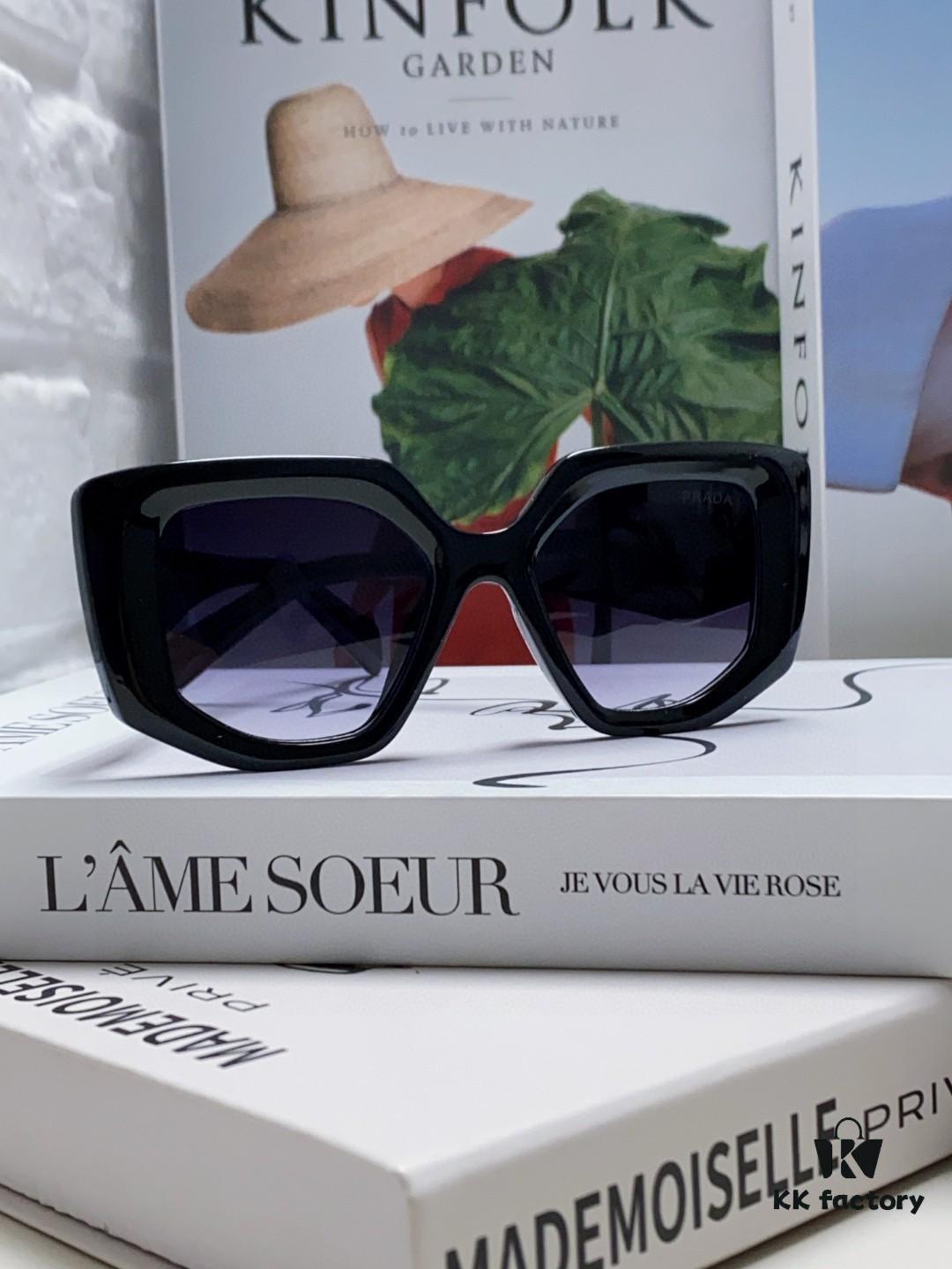 PRADA 2024 New Arrival Classic Triangle Logo Women's Fashionable Butterfly Cat-Eye Sunglasses 14ZSF