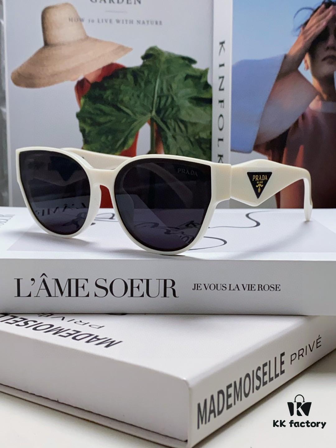 Prada 2024 New Arrival Sunglasses Fashionable Round Frame UV Protection Eyewear for Women