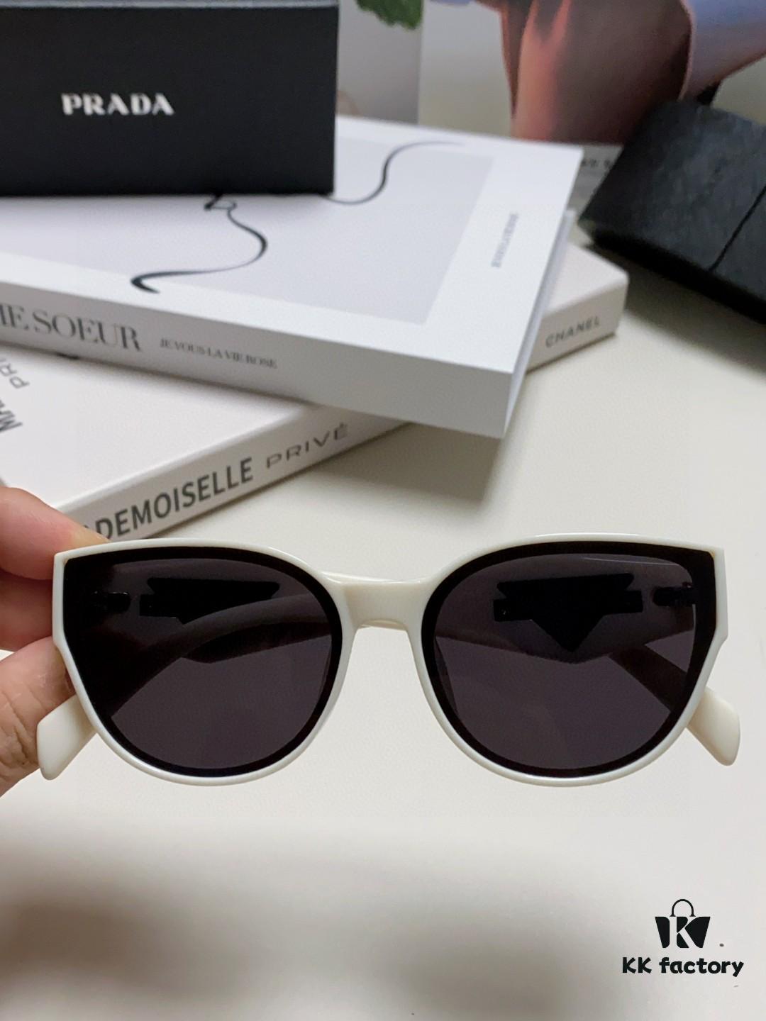 Prada 2024 New Arrival Sunglasses Fashionable Round Frame UV Protection Eyewear for Women