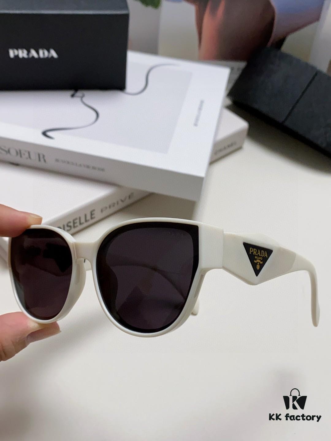 Prada 2024 New Arrival Sunglasses Fashionable Round Frame UV Protection Eyewear for Women