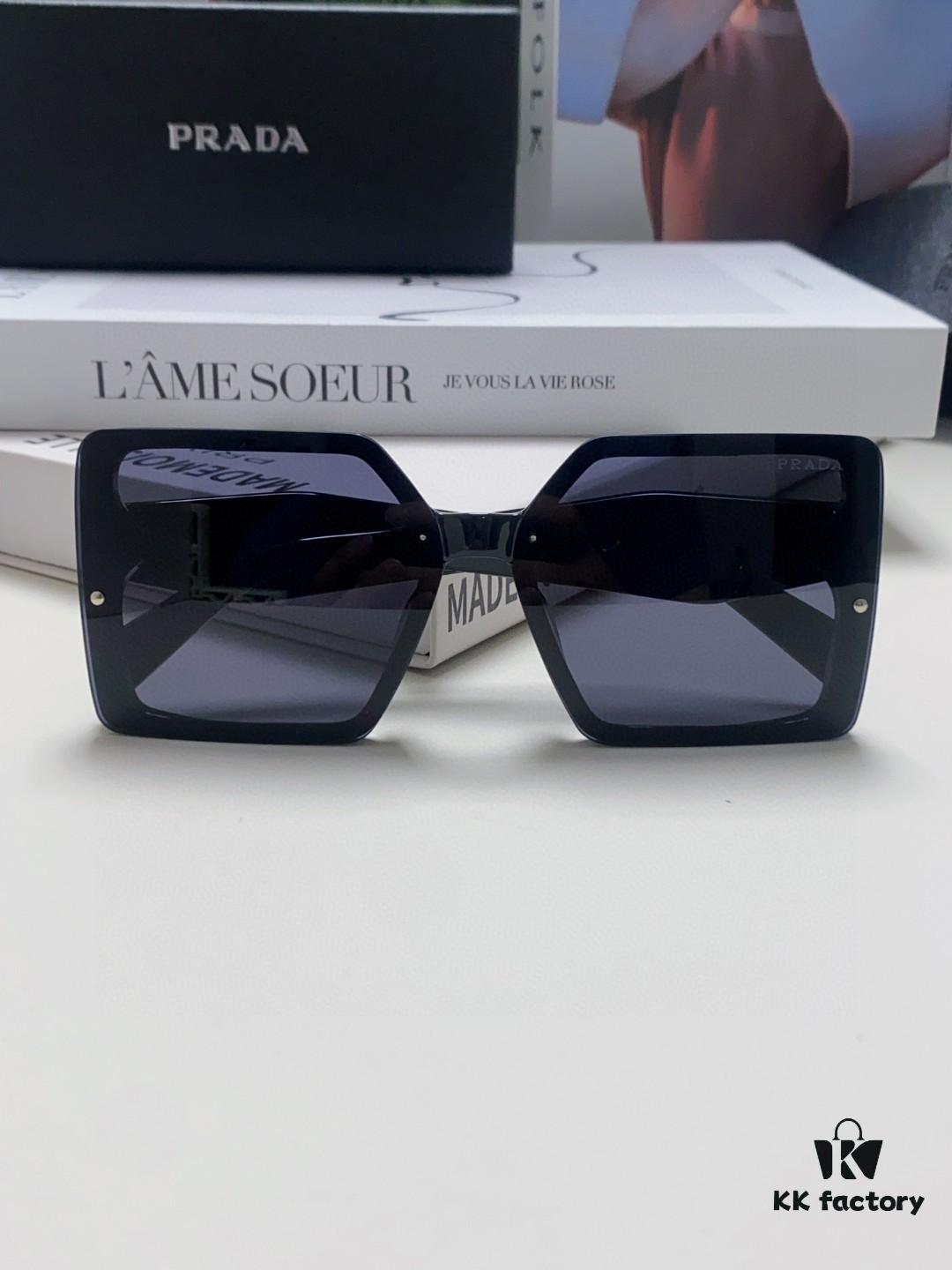 Prada 2024 New Fashion Minimalist Gradient Sunglasses for Round Face, Square Korean-style UV Protection Retro Ins Sunglasses