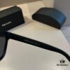 Prada Unisex Trendy Oversized Sunglasses for Street Style, Lightweight Design with Comfortable Nose Fit
