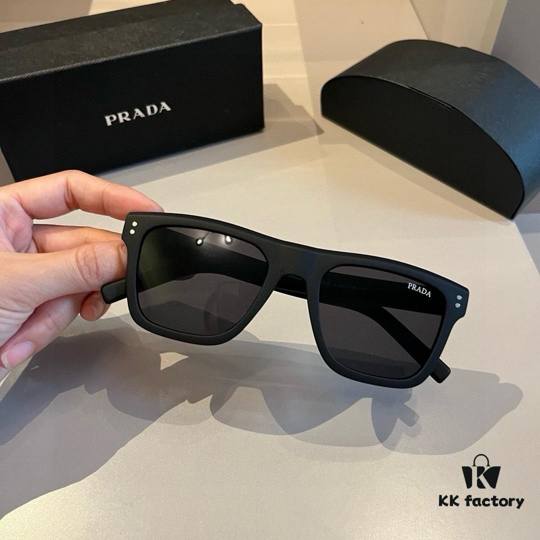 Prada Unisex Trendy Oversized Sunglasses for Street Style, Lightweight Design with Comfortable Nose Fit