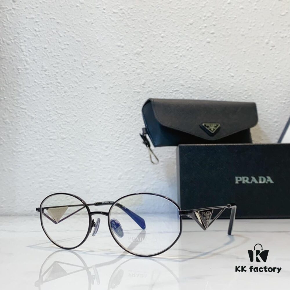 150 PRADA Oval Retro Style Sunglasses