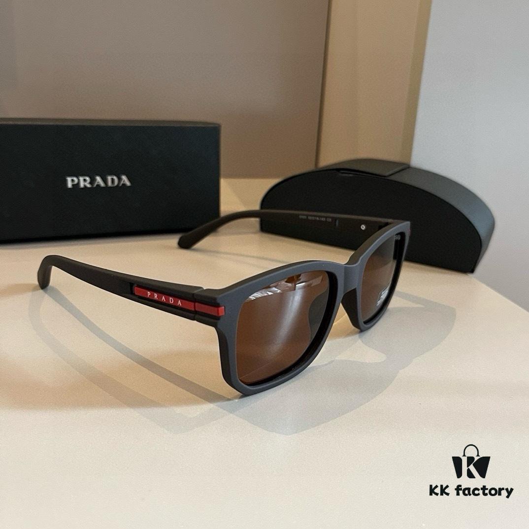 Prada Trendy Unisex Street-Chic Sunglasses, Lightweight Design with Comfortable Nose Bridge