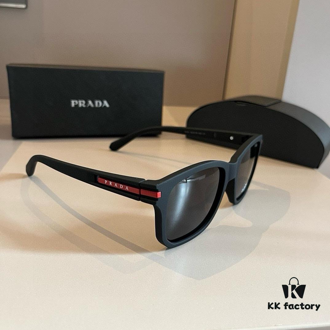 Prada Unisex Trendy Oversized Sunglasses for Street Style, Lightweight Design with Comfortable Nose Fit